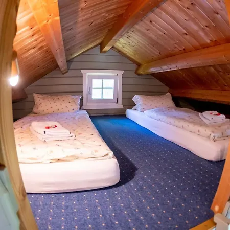 Kummerower Hof Отель 3*